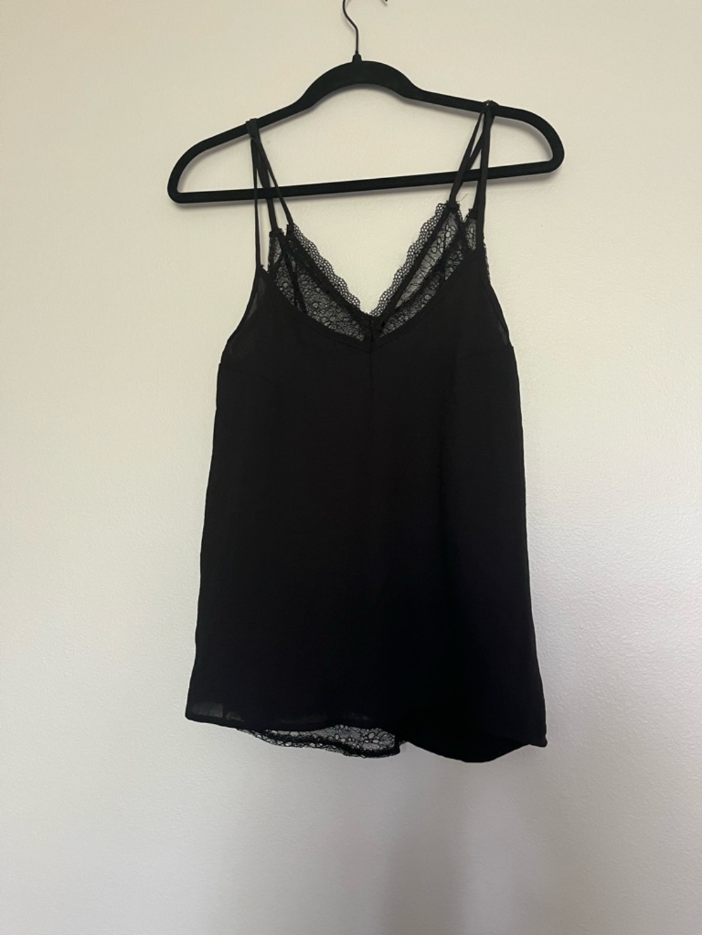 Know.one.cares NWT peekaboo tank